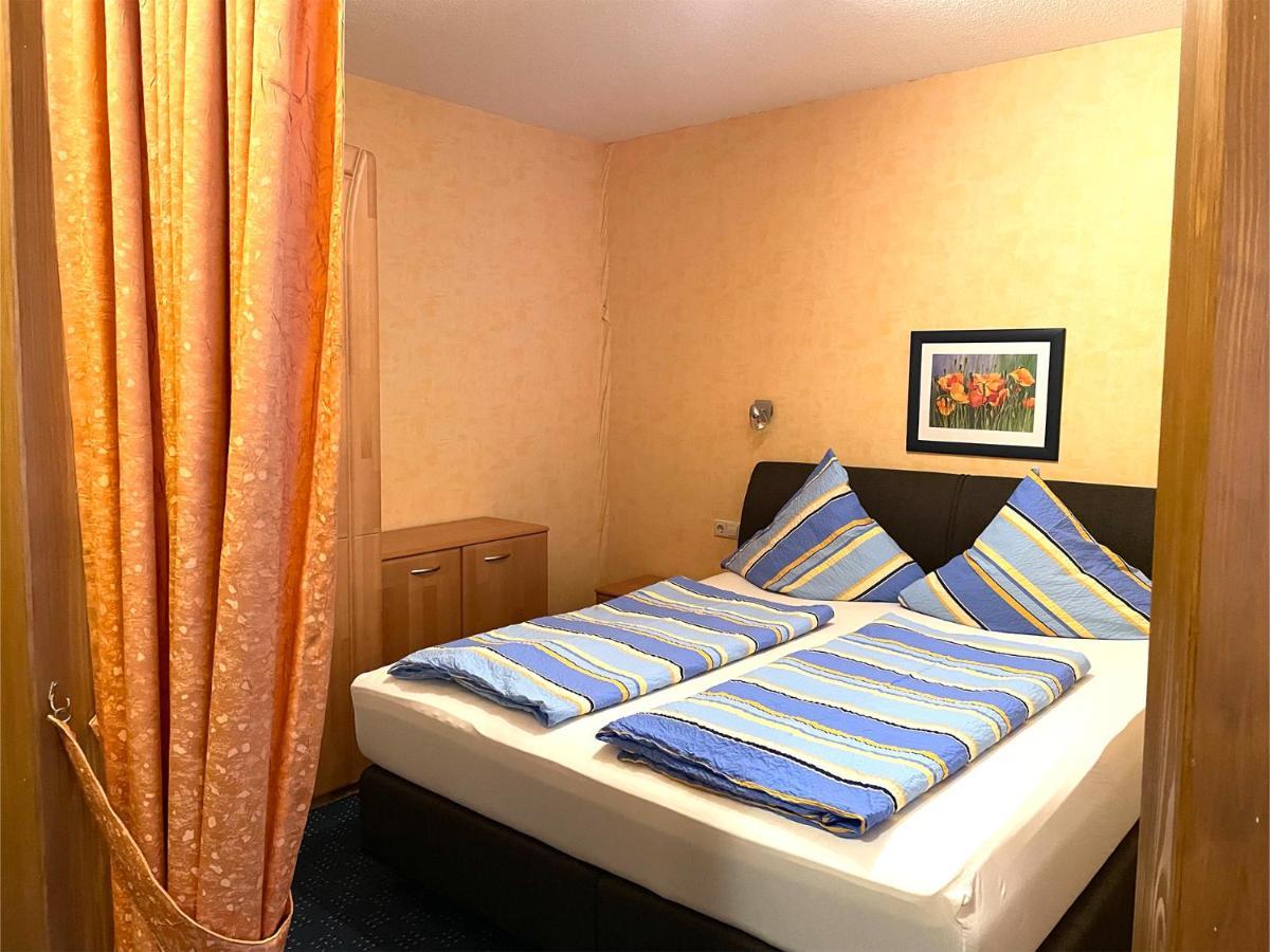 Zum Weingutsmuseum Hotel Cochem Ngoại thất bức ảnh