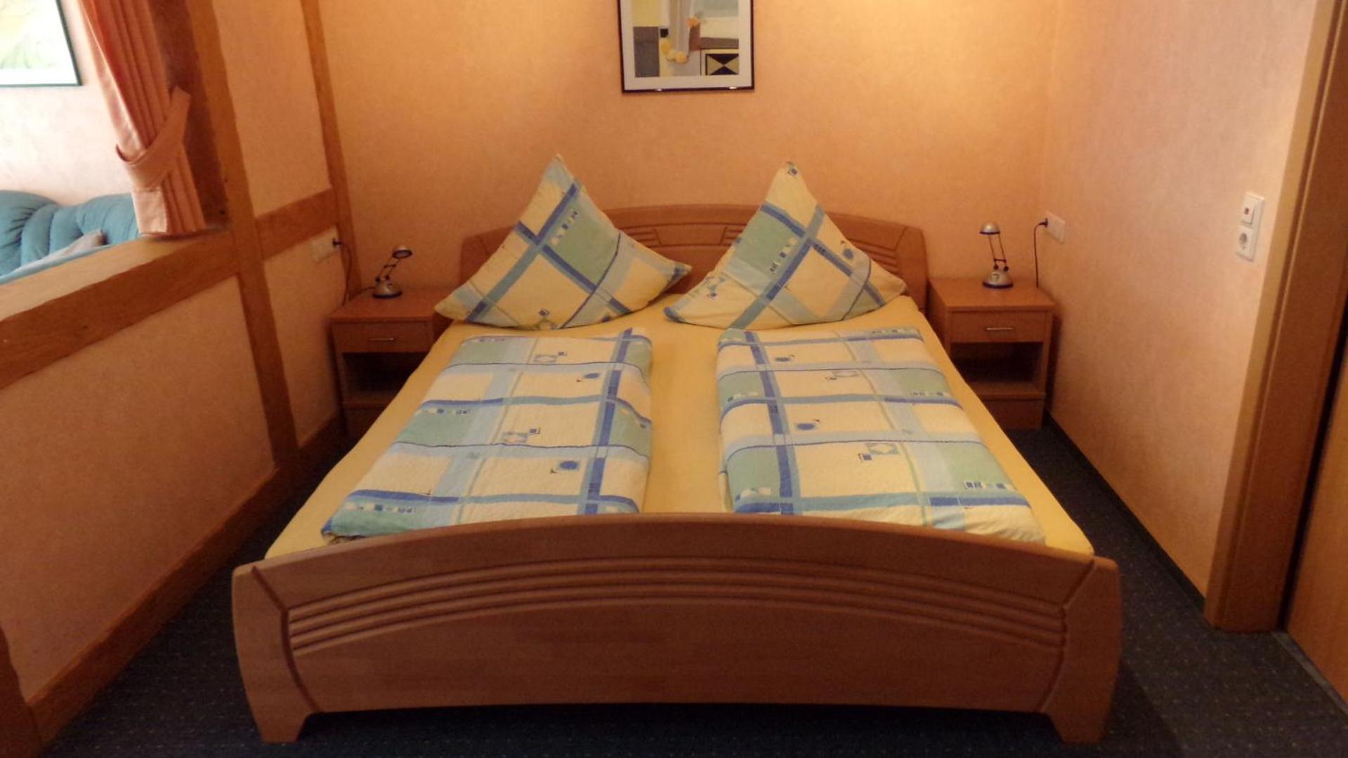 Zum Weingutsmuseum Hotel Cochem Ngoại thất bức ảnh