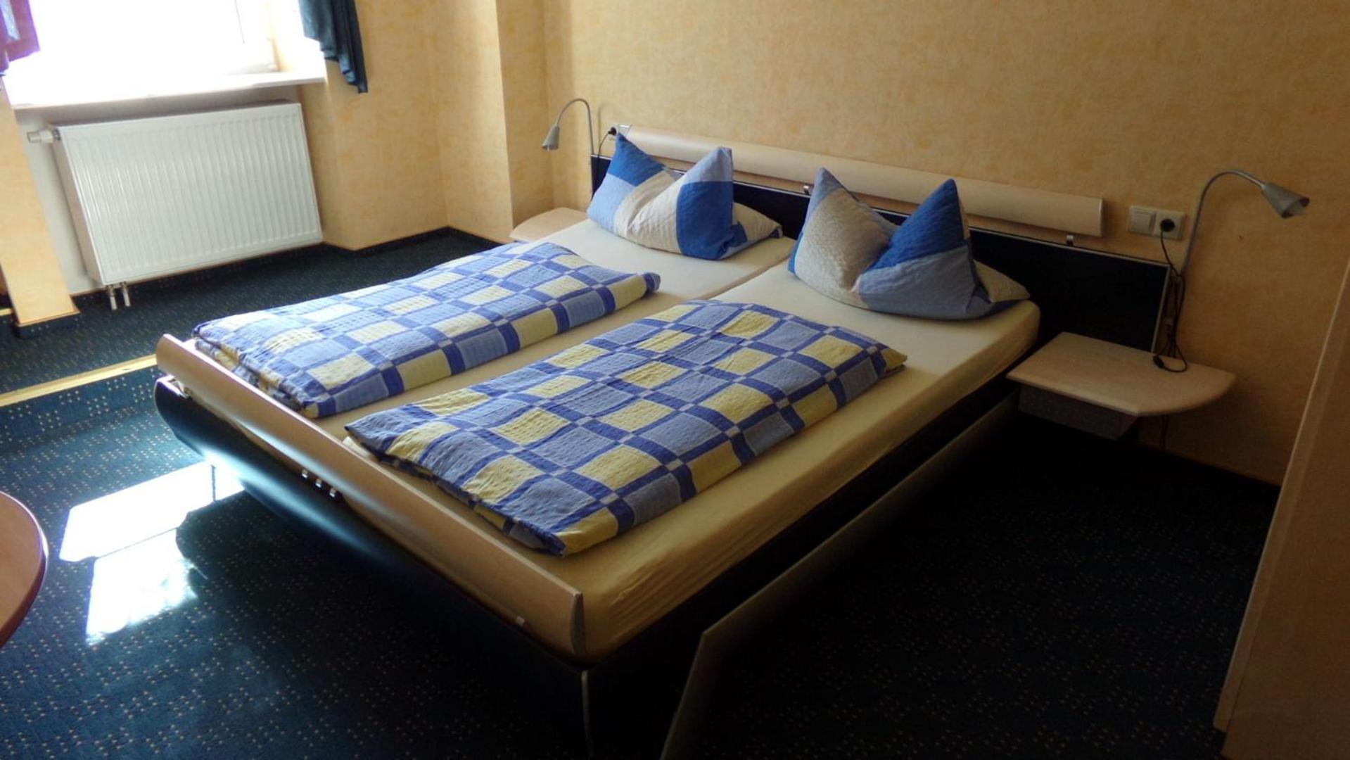 Zum Weingutsmuseum Hotel Cochem Ngoại thất bức ảnh