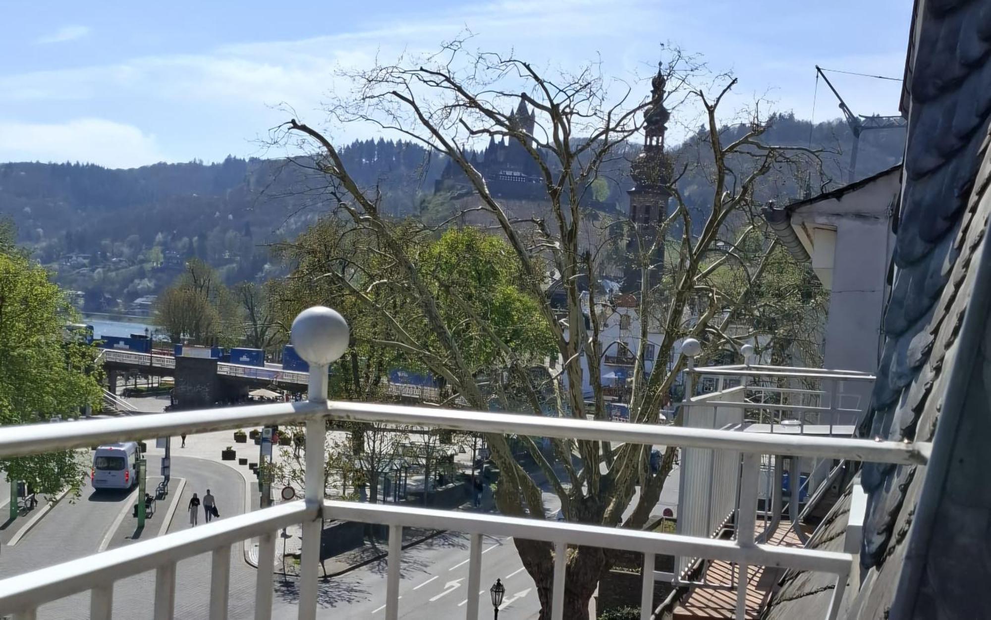 Zum Weingutsmuseum Hotel Cochem Ngoại thất bức ảnh